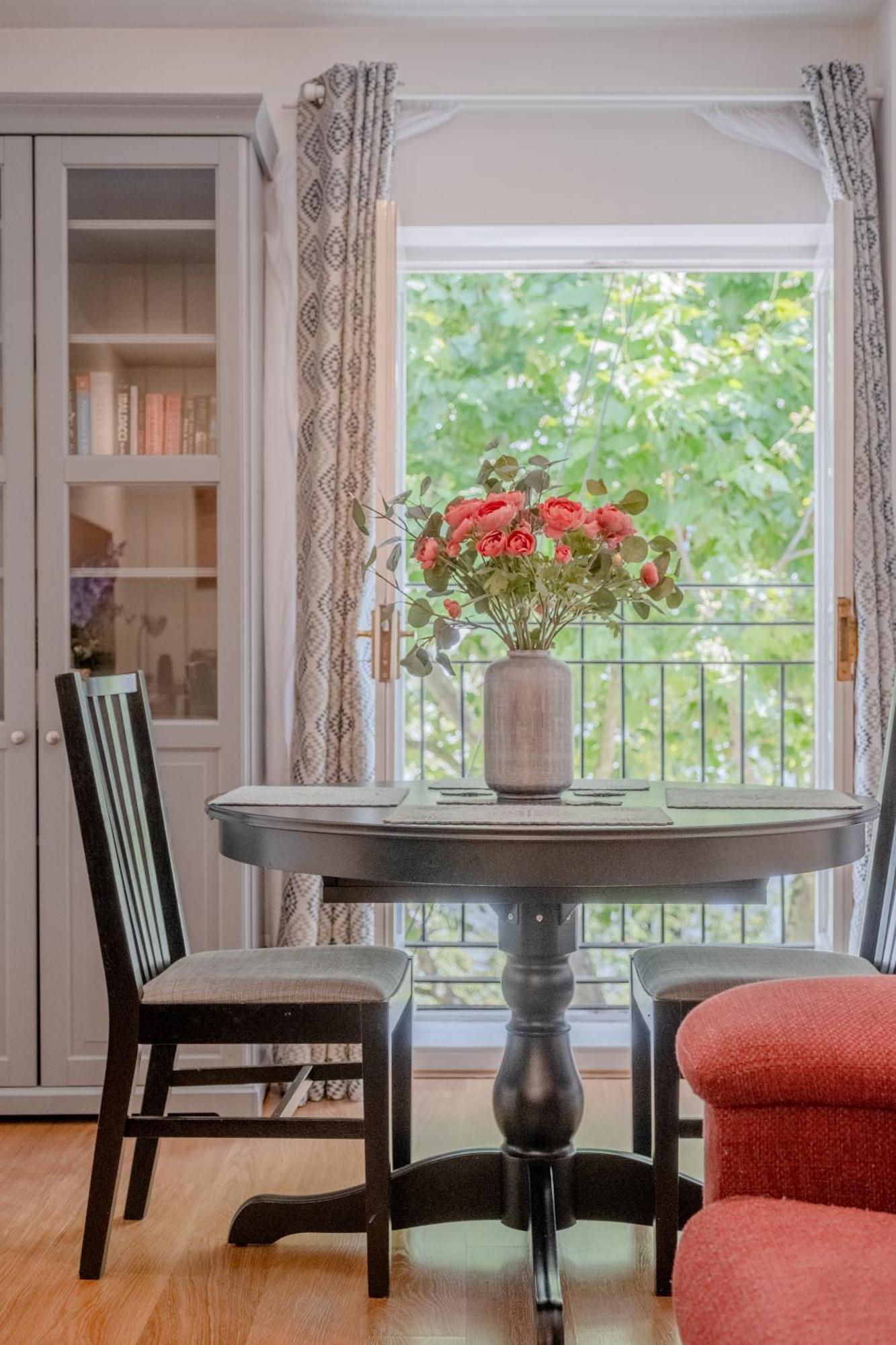 Bright 1 Bedroom Flat In Kensington Olympia Apartment *